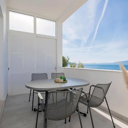 1 Bedroom Beautiful In * Podaca