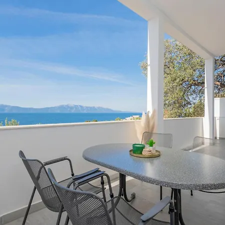 Apartamento 1 Bedroom Beautiful In *